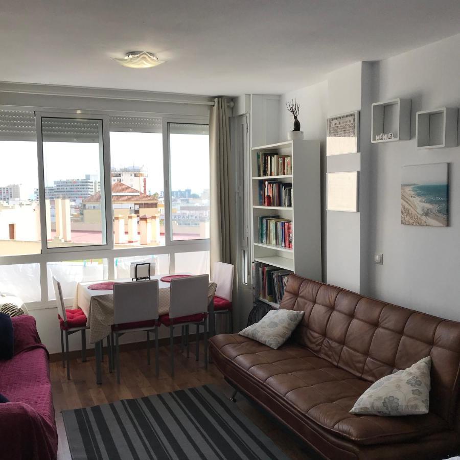 APARTAMENTO LOFT PISCINA en CENTRO TORREMOLINOS Appartement