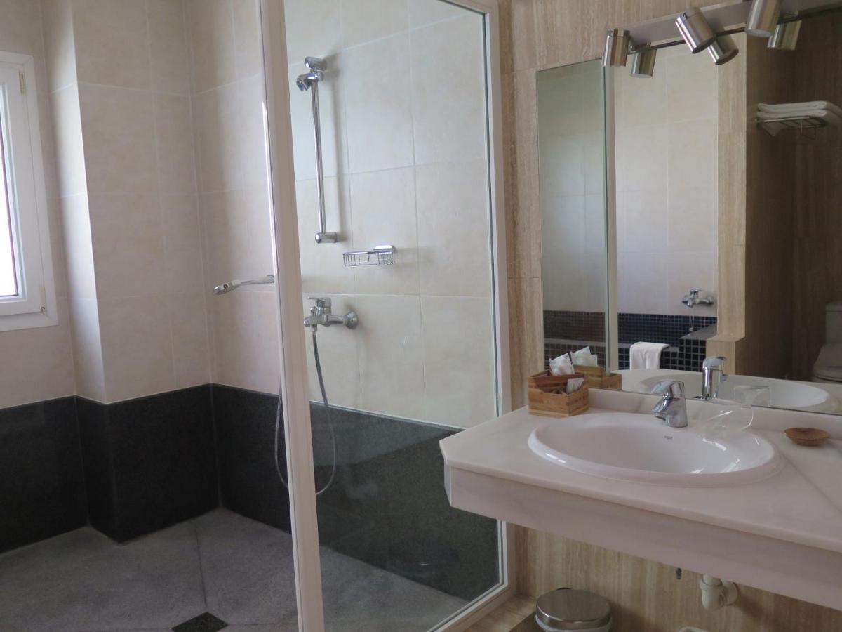 Hotel La Luna Blanca 2*
