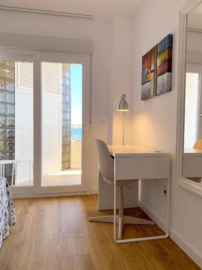 Malagadevacaciones - La Carihuela Palace Apartamento Torremolinos