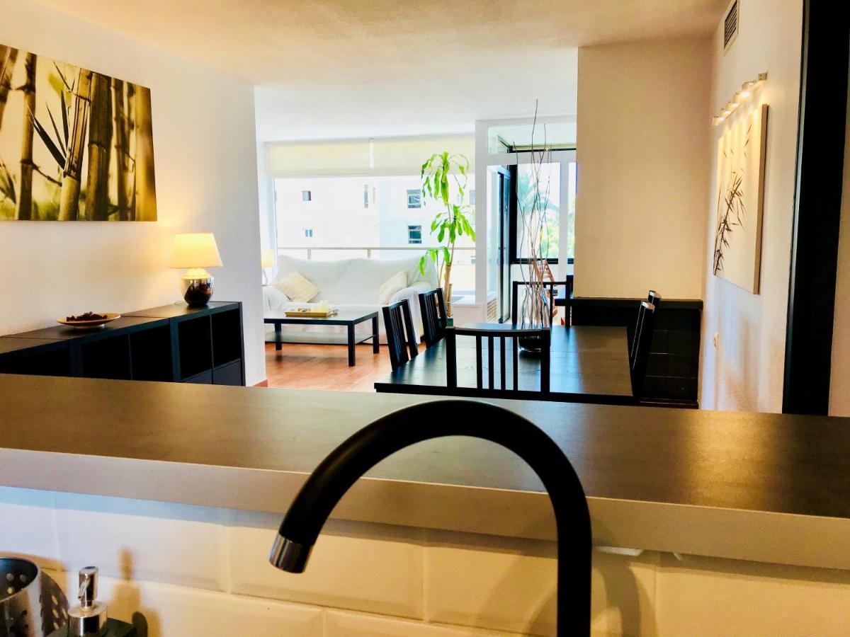 Fully Furnished Luxury By The Beach.
