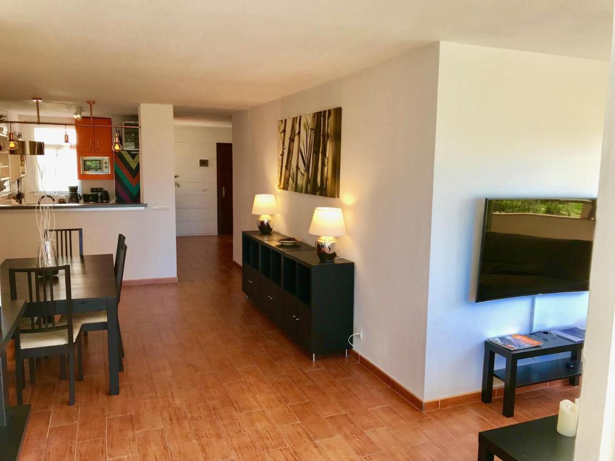 Fully Furnished Luxury By The Beach. *