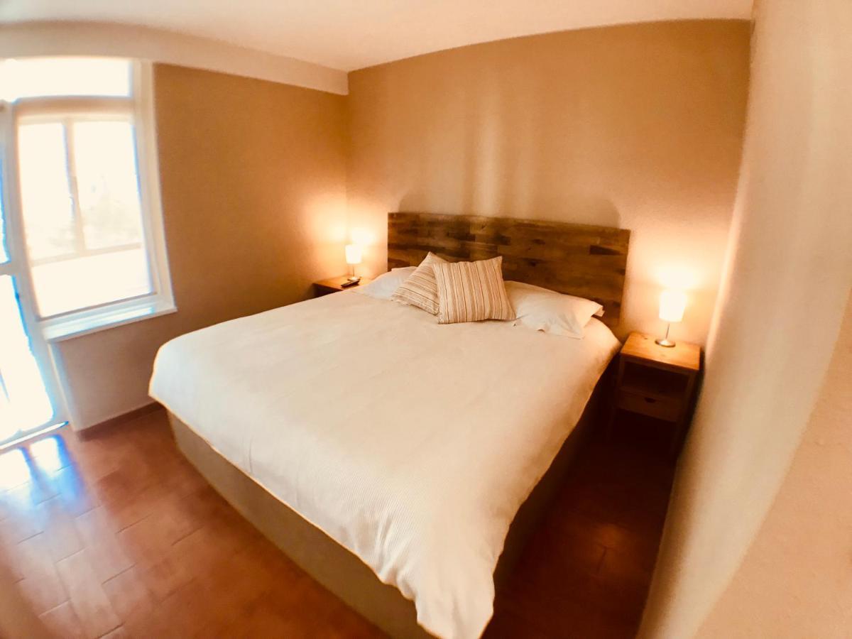 Apartment Fully Furnished Luxury By The Beach.