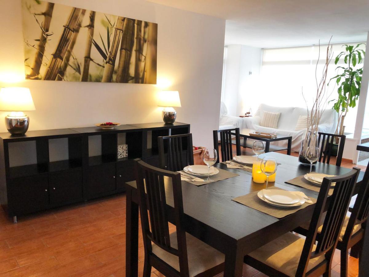 Apartment Fully Furnished Luxury By The Beach. *