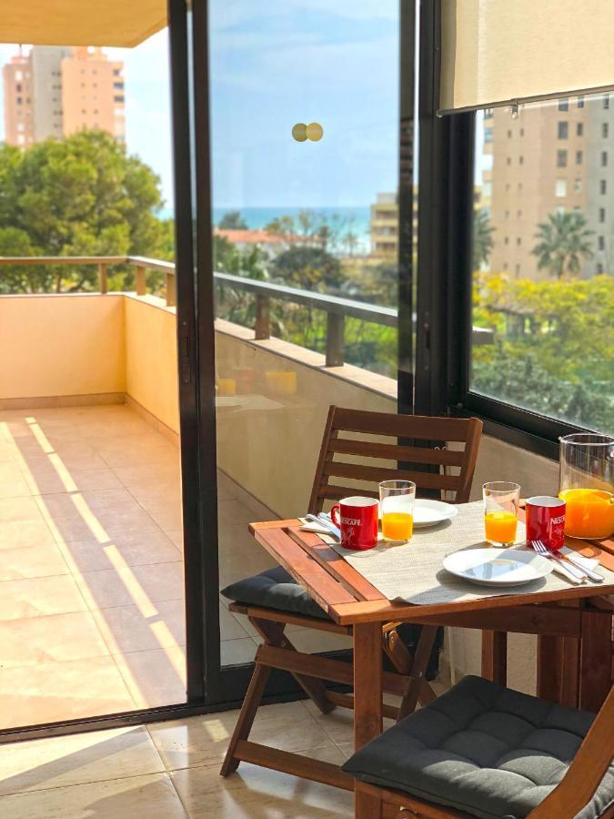 Fully Furnished Luxury By The Beach. Apartment *