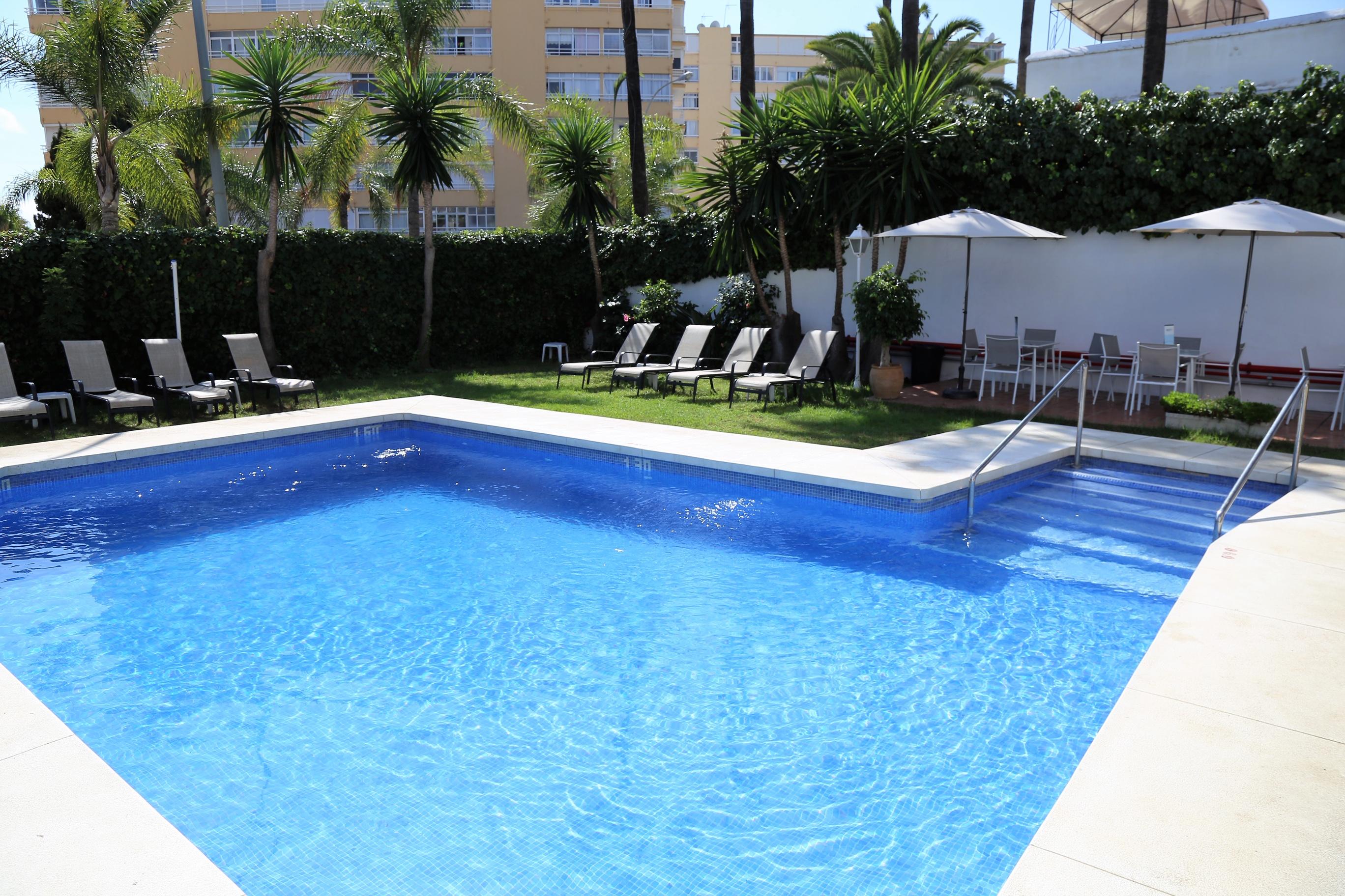 Hotel Arcos De Montemar 3*
