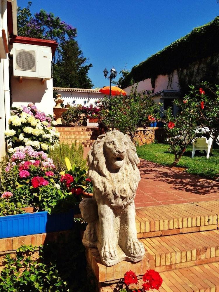 Carmen Teresa Hotel Torremolinos