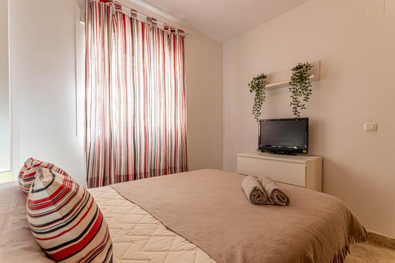 797 Rentals- Duplex 7 En La Carihuela A 1 Min De La Playa * Torremolinos