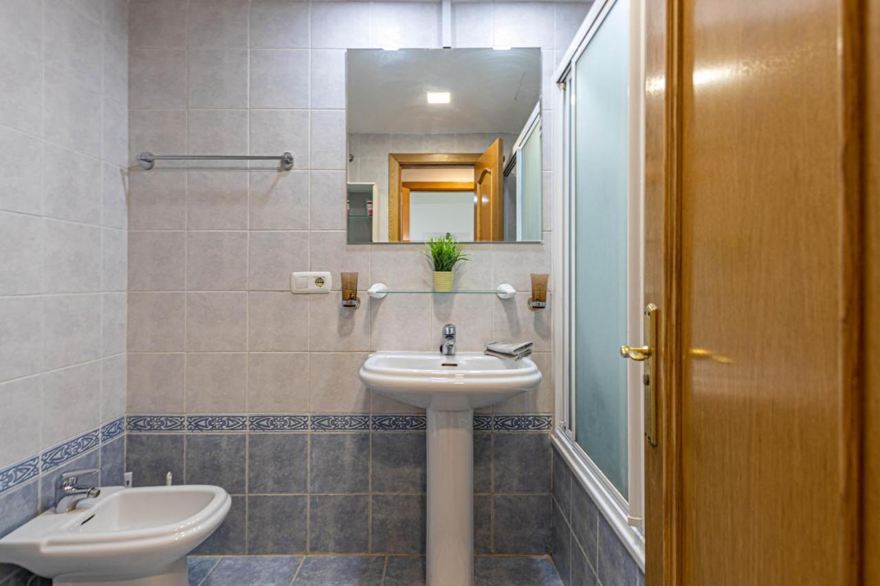 797 Rentals- Duplex 7 En La Carihuela A 1 Min De La Playa Apartment