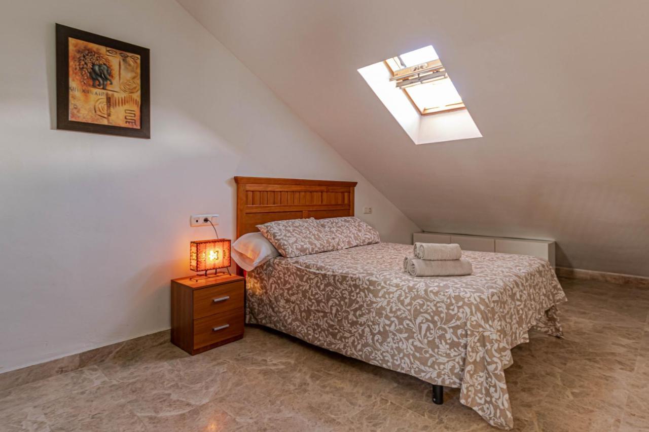 797 Rentals- Duplex 7 En La Carihuela A 1 Min De La Playa Apartment Torremolinos