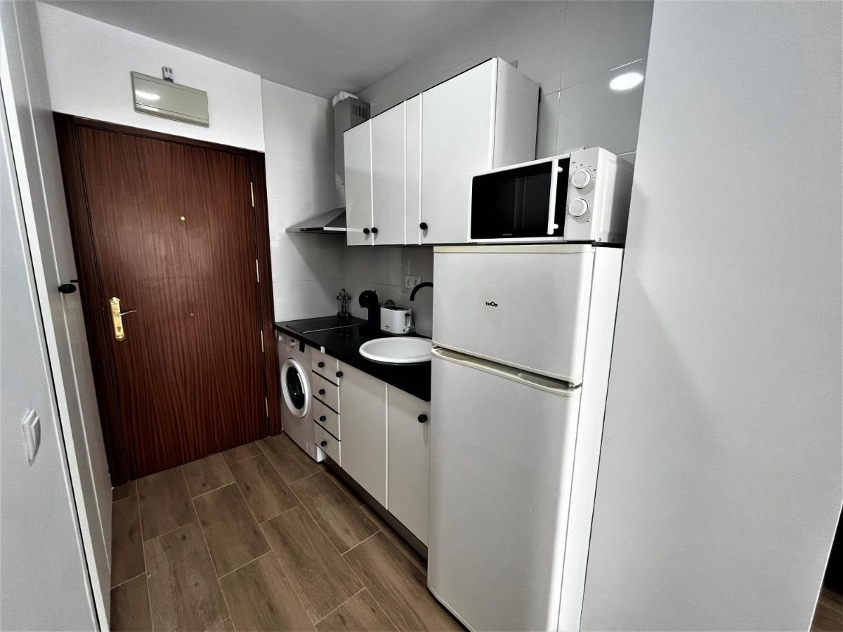 Ver7 - Estudio, Wifi, Fire Stick Amazon, Terraza, Vistas Al Mar, Piscina Torremolinos