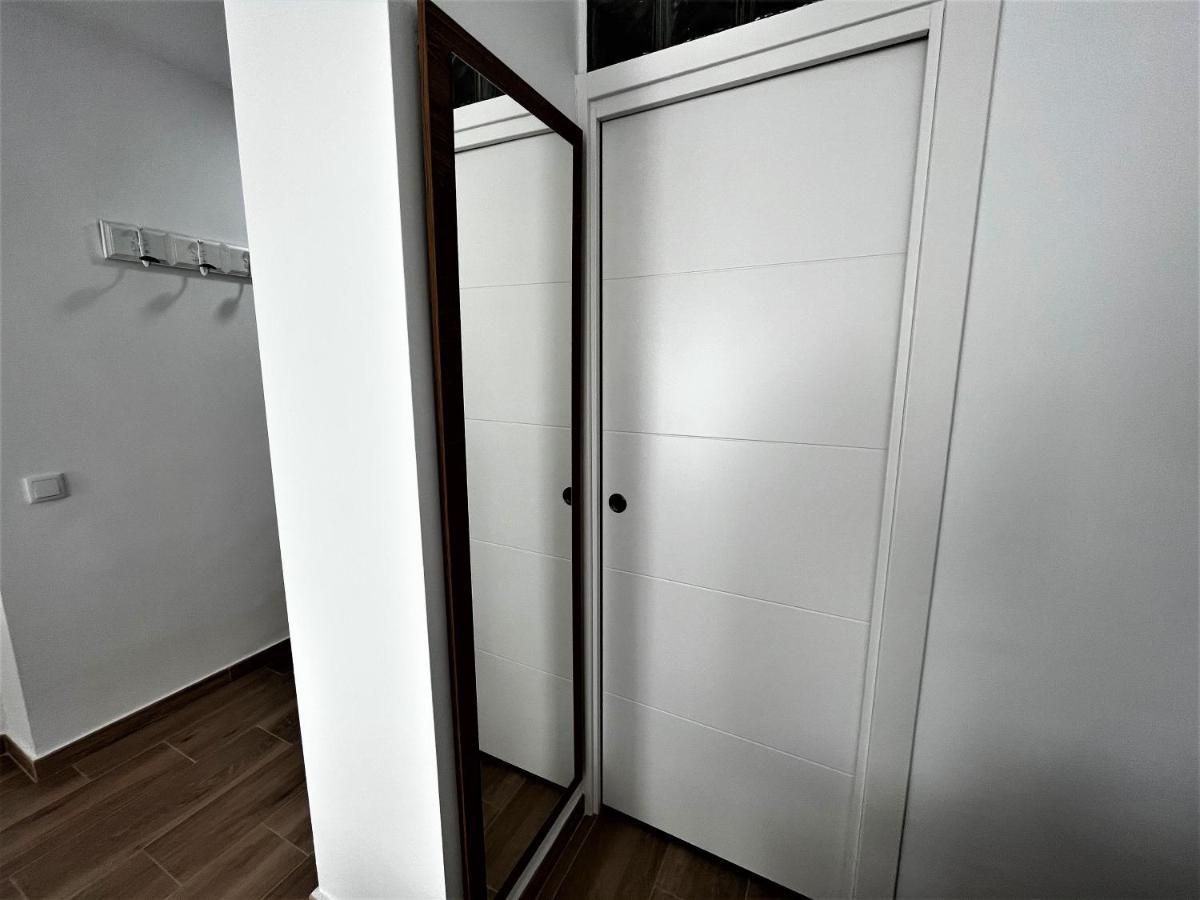 Ver7 - Estudio, Wifi, Fire Stick Amazon, Terraza, Vistas Al Mar, Piscina Appartement Torremolinos
