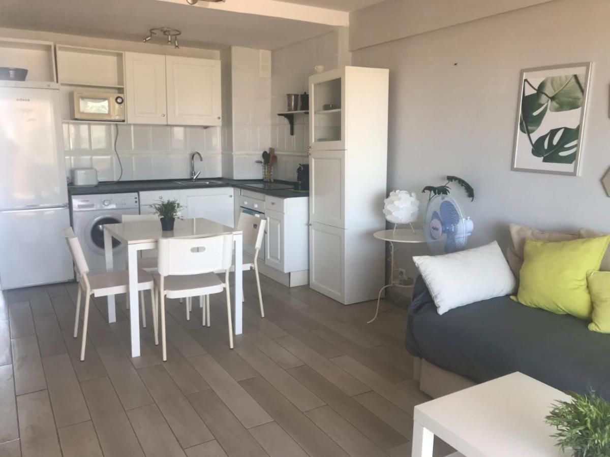 Piscina Y Playa A 200 Mts Torremolinos