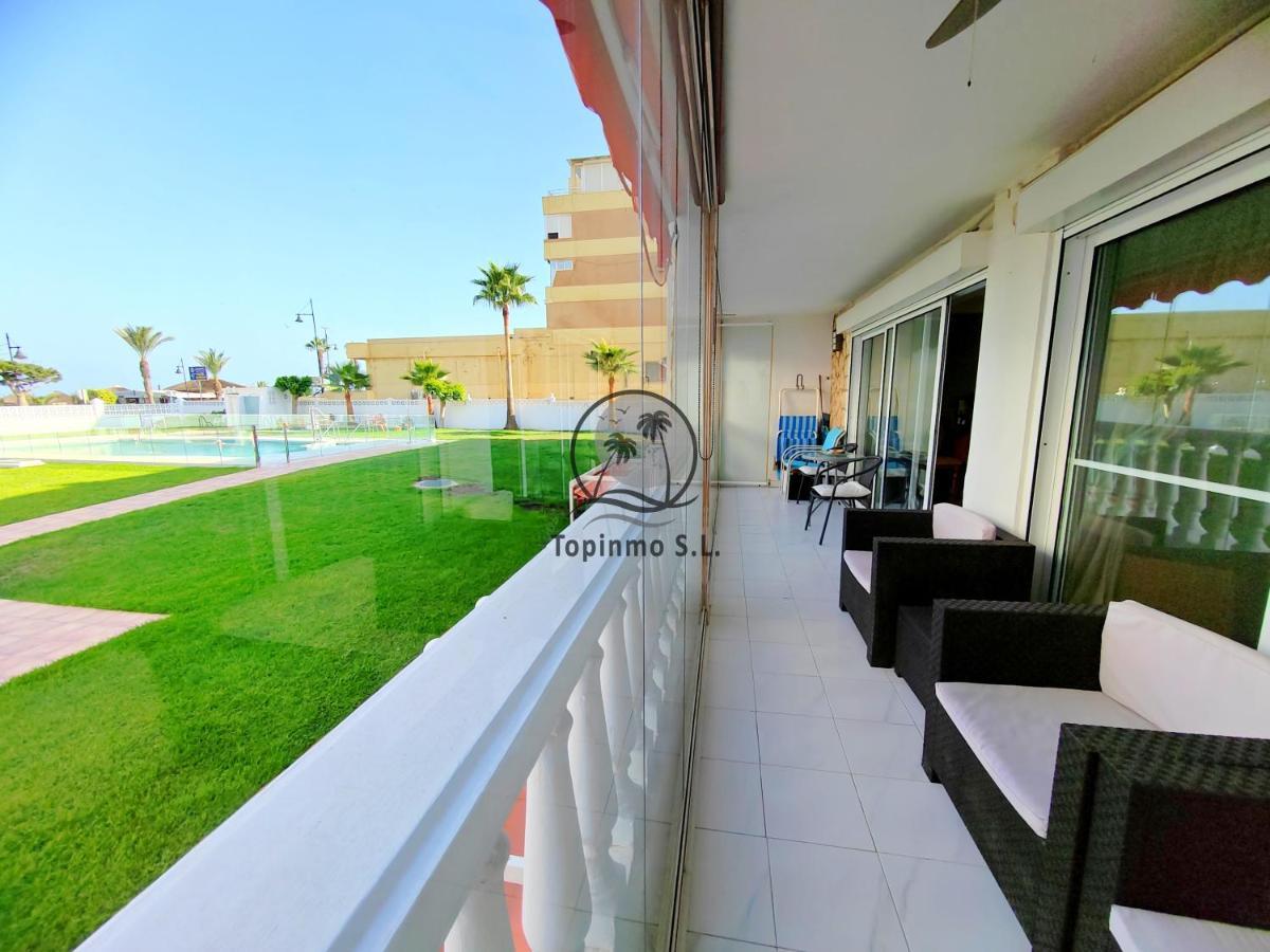 Playamar Farola 1st Line Beach