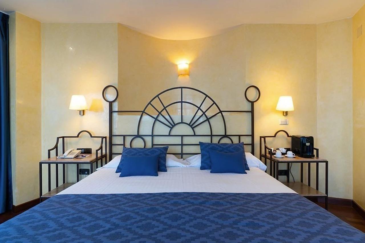 Ms Amaragua Hotel 4*