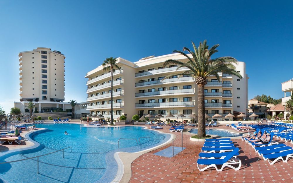 Hotel Puente Real 4*