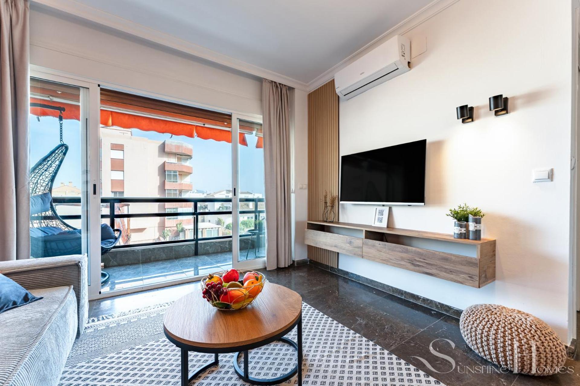 First Line , Cosy And Comfortable + Swimming Pool Appartement Torremolinos