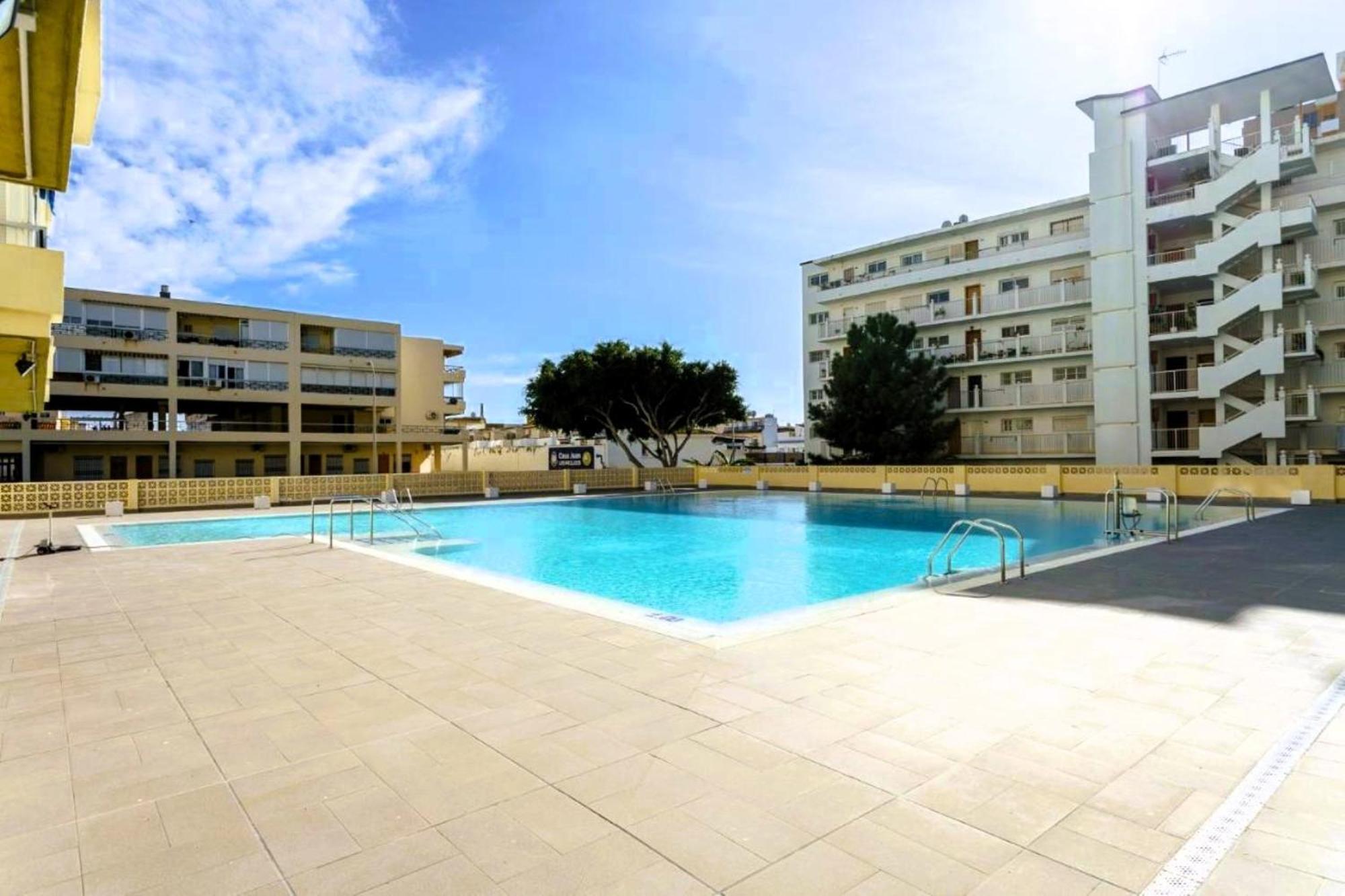Crystalline View's Of Carihuela - 3 Bedrooms Penthouse Appartement Torremolinos