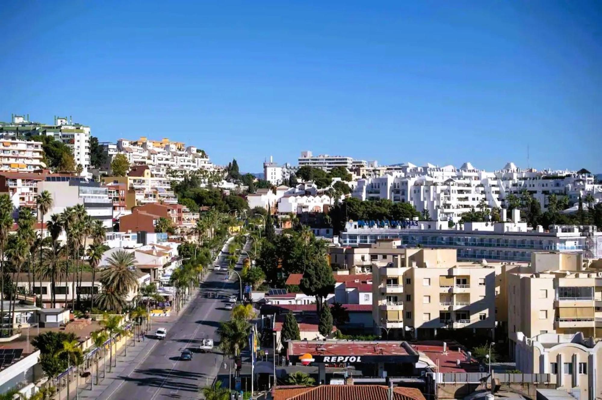 Crystalline View's Of Carihuela - 3 Bedrooms Penthouse Appartement Torremolinos