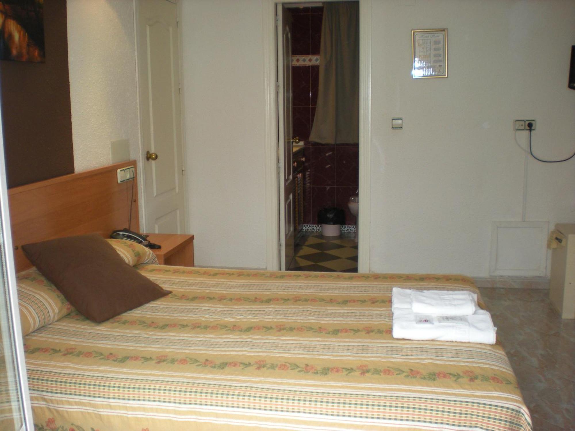 Hotel New Sanz 2*