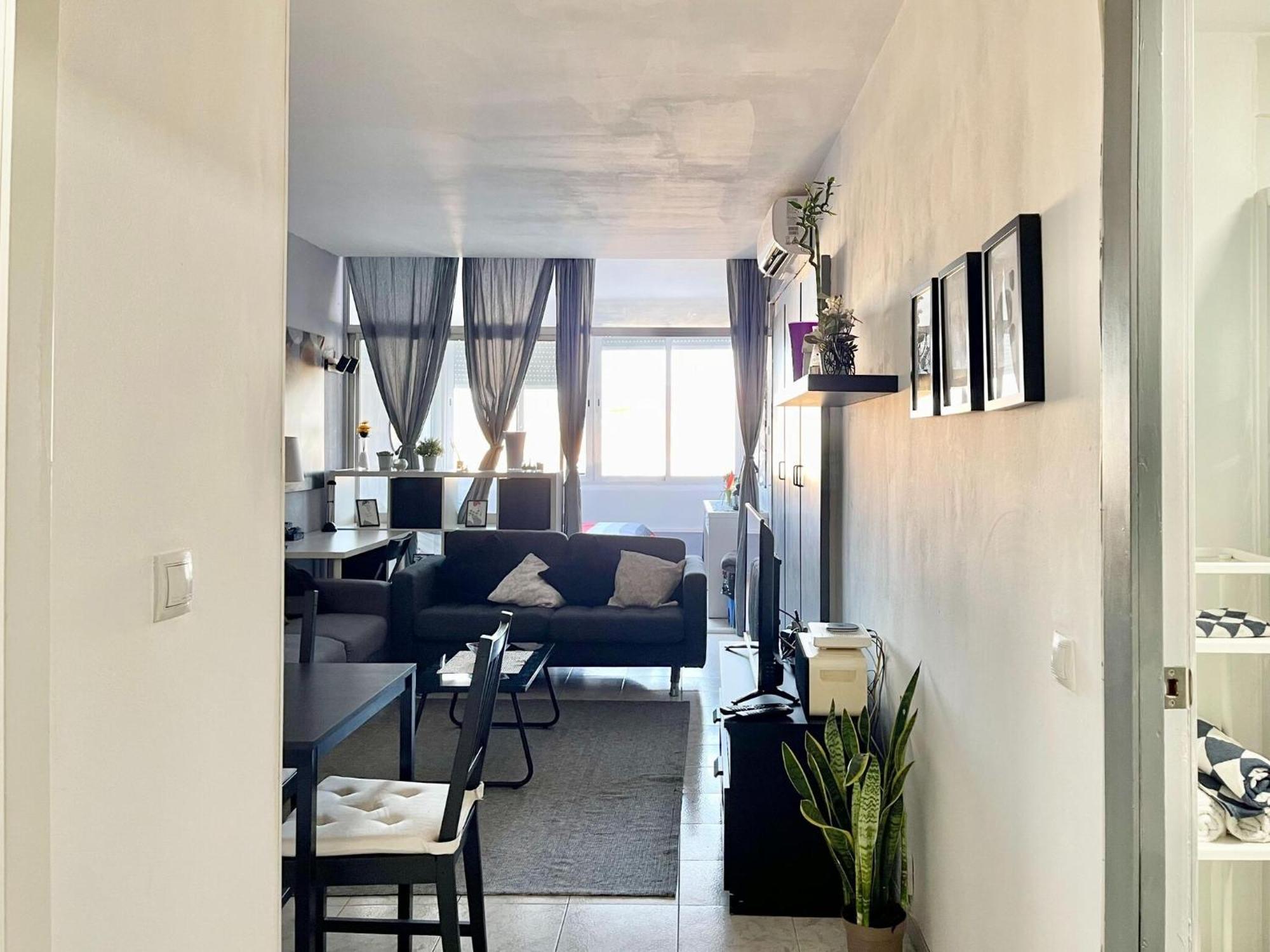 In Near Seabeach Apartment Torremolinos