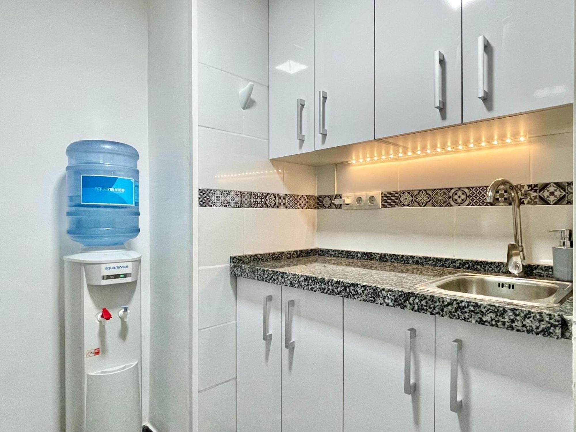 Apartment In Near Seabeach Torremolinos