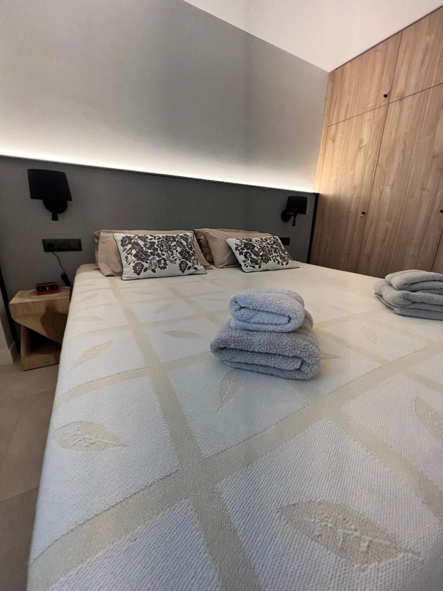 Apartment Modern 2 Bedroom With Sea Views Torremolinos
