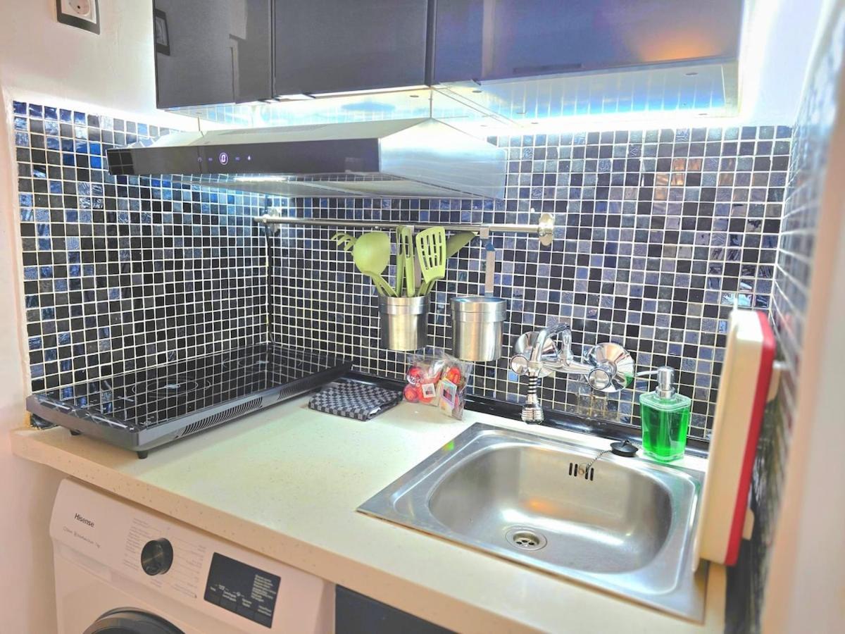 Apartment The Harmony Luxe Center With Seasonal Pool Free Wifi And Netflix By Namaste Elite *