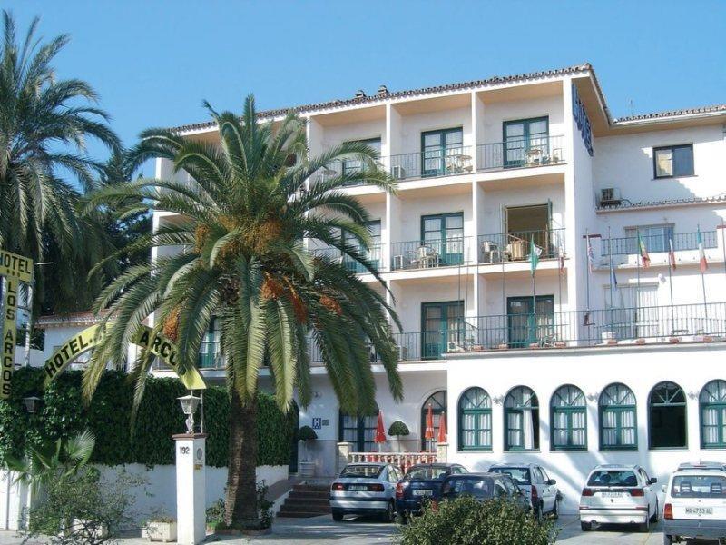 Arcos De Montemar Hotel