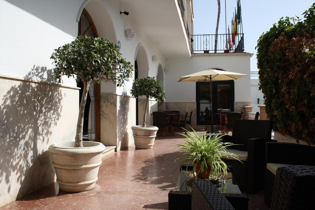Hotel Arcos De Montemar