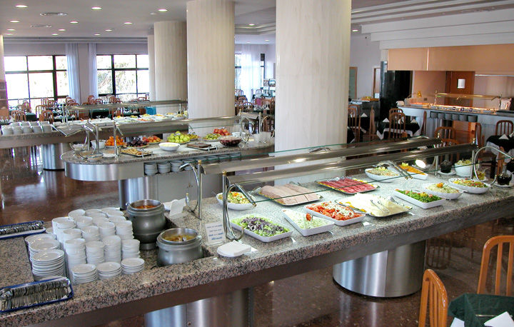 Hotel Puente Real 4*