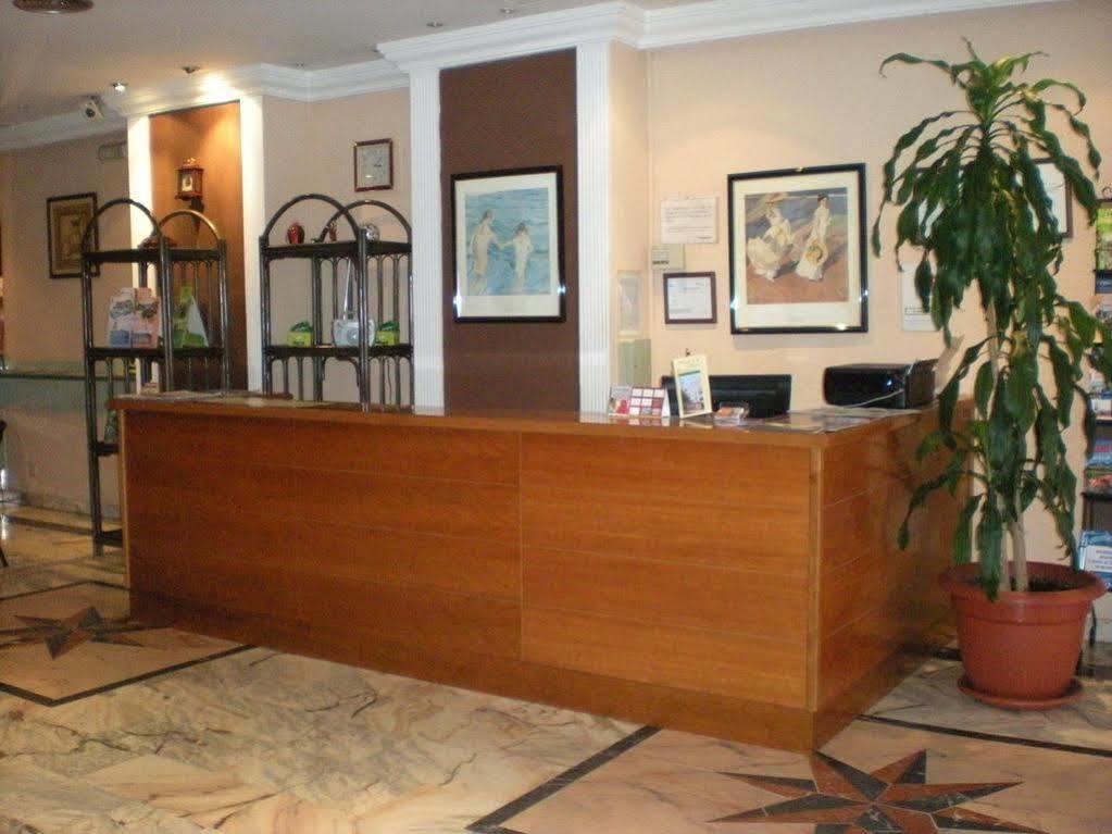 New Sanz Torremolinos