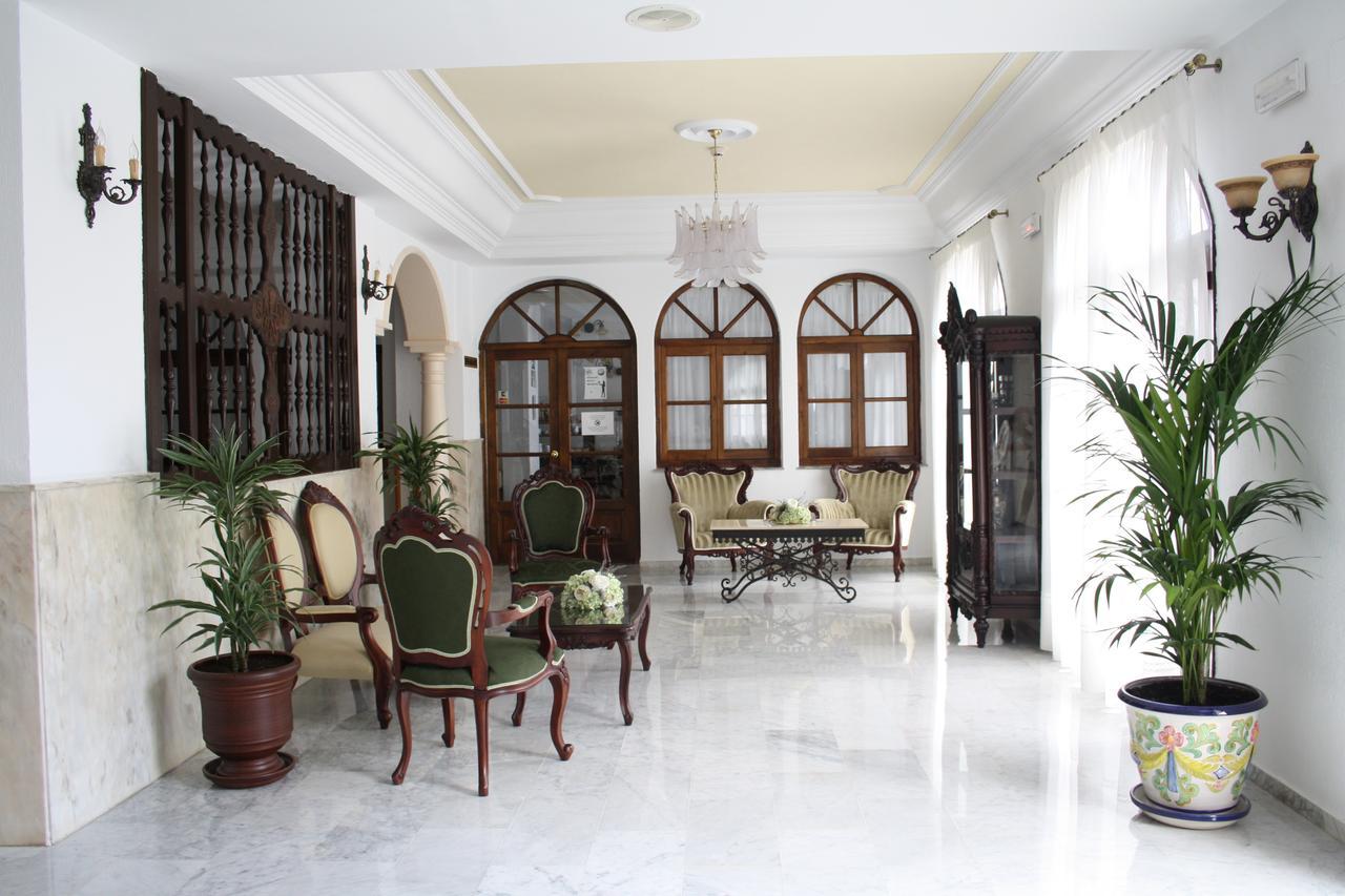 Hotel Arcos De Montemar 3*