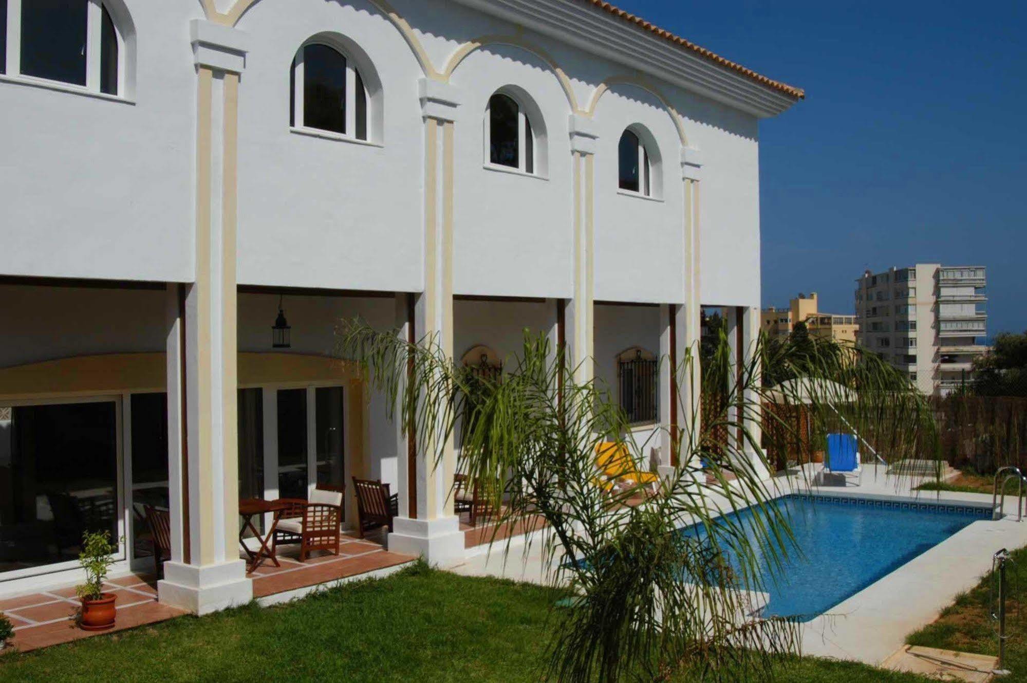 Hotel La Luna Blanca