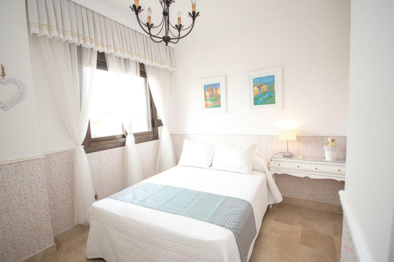 Villa Cubo's Palacio Valdes Torremolinos