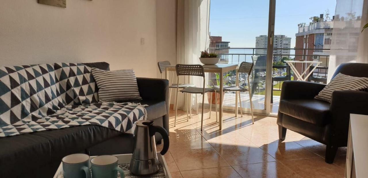 Las Estrellas Apartment *