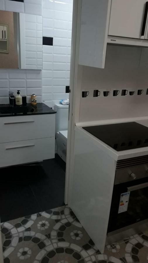 APARTAMENTO LOFT PISCINA en CENTRO TORREMOLINOS Appartement *