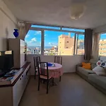 Vistas Mar: Estudio Con Dormitorio: Centro Y Playa