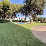 Tranquilo , Soleado Cerca De La Playa