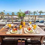 797 Holiday Rentals - Amplio Piso Con Terraza En Primera Linea De Playa