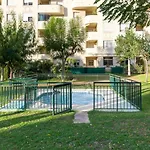 ¡Precioso apartamento con piscina!