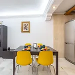 797 Holiday Rentals - Piso Para 3 En La Carihuela Con Piscina