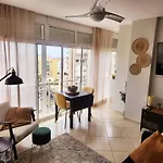 The American Dream - One Bedroom Apartment With Stunning Views