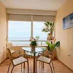 Tess Apartamento Frontbeach La Roca Chica