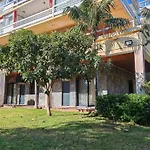 Casa Maria At Green Parrot Apartments At Carihuela