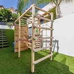 Fabulosa Villa Foresta En Torremolinos Para Familias Con Piscina Privada