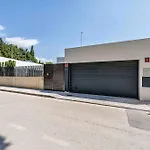 Fabulosa Villa Foresta En Torremolinos Para Familias Con Piscina Privada