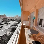 Precioso Dormitorio En El Centro De Torremolinos