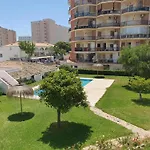 Erisa 1 A Dos Calles De La Playa!