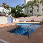 Cozy- 100M From The Beach With Pool & Perfect For2