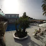 Hotel Complejo Los Rosales